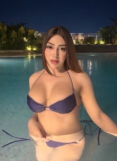 VIP NEHA WITH (MONSTER DICK) - Transsexual escort in Mumbai Photo 25 of 26