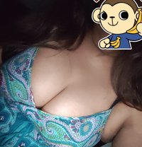 Vip Pari Malviya independent bhabhi - Intérprete de adultos in New Delhi Photo 6 of 7