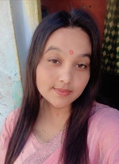 VIP Pofile (cam show & sex chat) meet u - puta in Kochi Photo 3 of 3