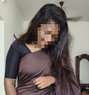 Sneha here - puta in Bangalore Photo 1 of 4