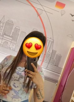 VIP Profile cam show and meet - escort in Pune Photo 1 of 2