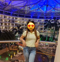 VIP Profile cam show and meet - puta in Pune Photo 2 of 2