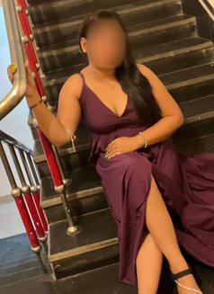 VIP Profile (cam show & sex chat) meet u - escort in Hyderabad Photo 1 of 2