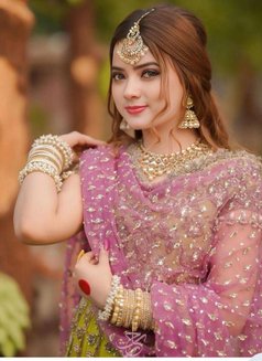 Vip Pune Escort Service No Advance Money - puta in Pune Photo 3 of 4