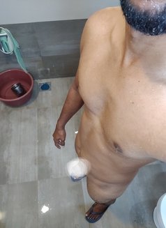 Vip Service for Couples & Girls - Acompañantes masculino in Colombo Photo 4 of 4