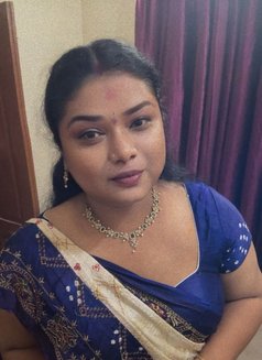 VIP SHEMALE SARA🥵 - Acompañantes transexual in Hyderabad Photo 9 of 11