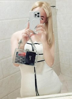 VIP# good top+ good massage - Acompañantes transexual in Al Manama Photo 10 of 13