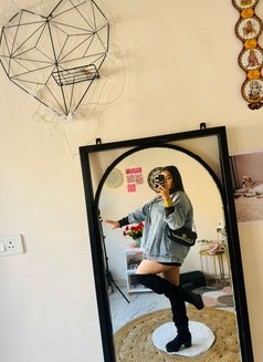 Vip Vaibhabi Genuine Service - puta in Pune Photo 2 of 3