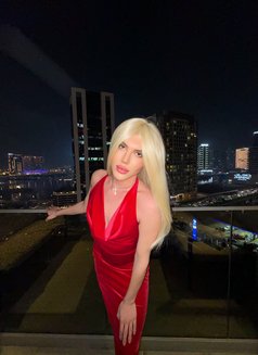 VIP Valentina Full Service🇷🇺 - Transsexual escort in Dubai Photo 11 of 15