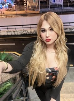 VIP Yuri zaragoza 🇦🇺 - Transsexual escort in Manila Photo 29 of 30