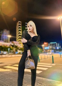 VIP Yuri zaragoza ๐ฆ๐บ - Transsexual escort in Macao Photo 28 of 28
