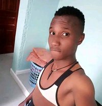 Viper - Acompañantes masculino in Nakuru