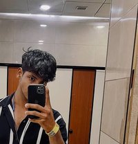 Vipin(straight) - Male escort in New Delhi