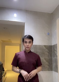 VipSiri - masseur in Riyadh Photo 15 of 18