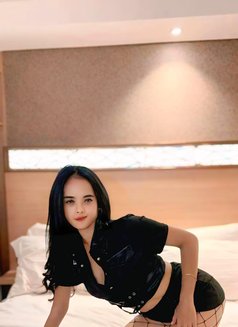Vira - escort in Bali Photo 3 of 4