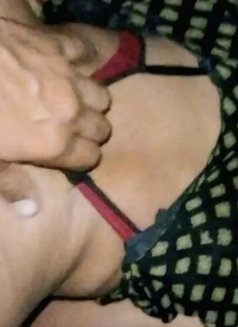 Viraj strip teaser - Acompañantes masculino in Kolkata Photo 3 of 3