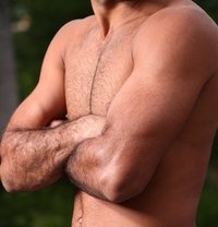 Viraj - Male companion in Mumbai