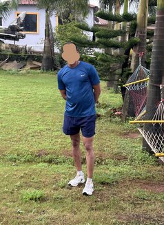 Viraj - Acompañantes masculino in Pune Photo 4 of 4