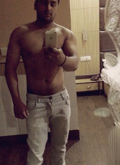 Viraj only for female & couple - Male escort in New Delhi Photo 5 of 6