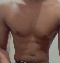 Viran - Male escort in Colombo