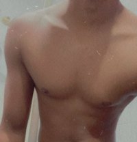 Viran - Male escort in Colombo