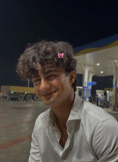 Virat - Acompañantes masculino in Agra Photo 2 of 4