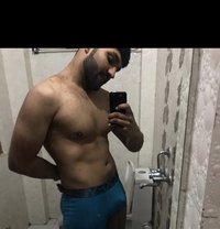 Virat - Acompañantes masculino in Gurgaon
