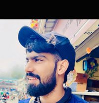 Virat - Male escort in New Delhi