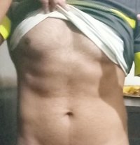 Liam - Acompañantes masculino in New Delhi