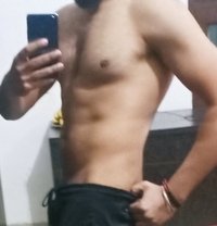 Virat - Male escort in New Delhi