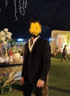 Canadian MALE ESCORT! 4 WIDOWED/COUPLES - Male escort in New Delhi Photo 2 of 5