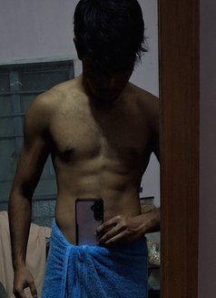 Virat - Male escort in Noida Photo 3 of 3