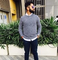 Lets make your winters cozy wid pleasure - Male escort in New Delhi
