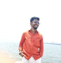 Viratna - Intérprete masculino de adultos in Navi Mumbai