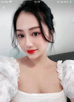 Virginia - escort in Doha Photo 4 of 10