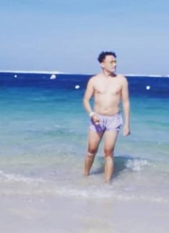Virgo27 - Male escort in Bali Photo 1 of 6