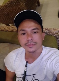 Virgo27 - Male escort in Bali Photo 5 of 6