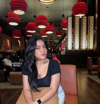 Virly Back to Sexy Model - escort in Kuala Lumpur