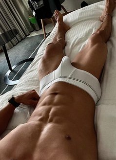 Vish - Male escort in Mumbai Photo 10 of 10