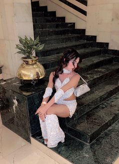 Vish Sharma - Transsexual escort in New Delhi Photo 3 of 7