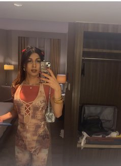 Vish Sharma - Transsexual escort in Mumbai Photo 11 of 13