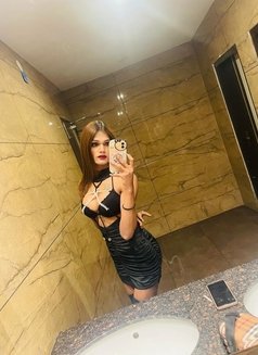 Vish24 - Transsexual escort in Dehradun, Uttarakhand Photo 1 of 3