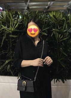 100% indep and genuine girl 🤍3 - escort in Chennai Photo 2 of 3