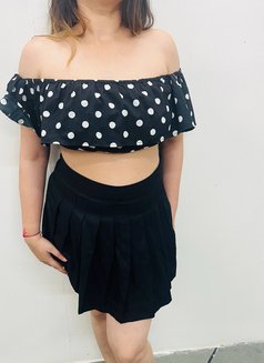 Vishakha - escort in New Delhi Photo 4 of 7