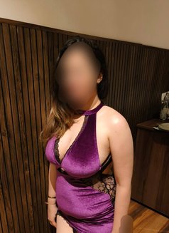 Vishakha - escort in New Delhi Photo 10 of 13