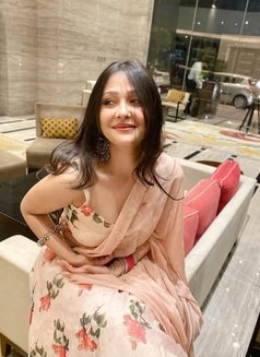 Vishakha - escort in Mumbai Photo 1 of 4