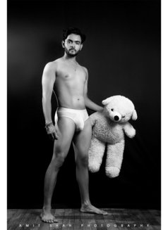 Vishal 8+ - Male escort in New Delhi Photo 8 of 9