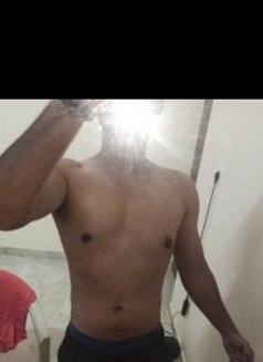 Vishal - Masajista in Bangalore Photo 2 of 2