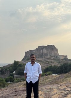 Vishal - Acompañantes masculino in Candolim, Goa Photo 2 of 4