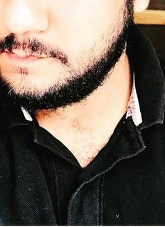 Vishal - Male escort in Gurgaon Photo 3 of 4